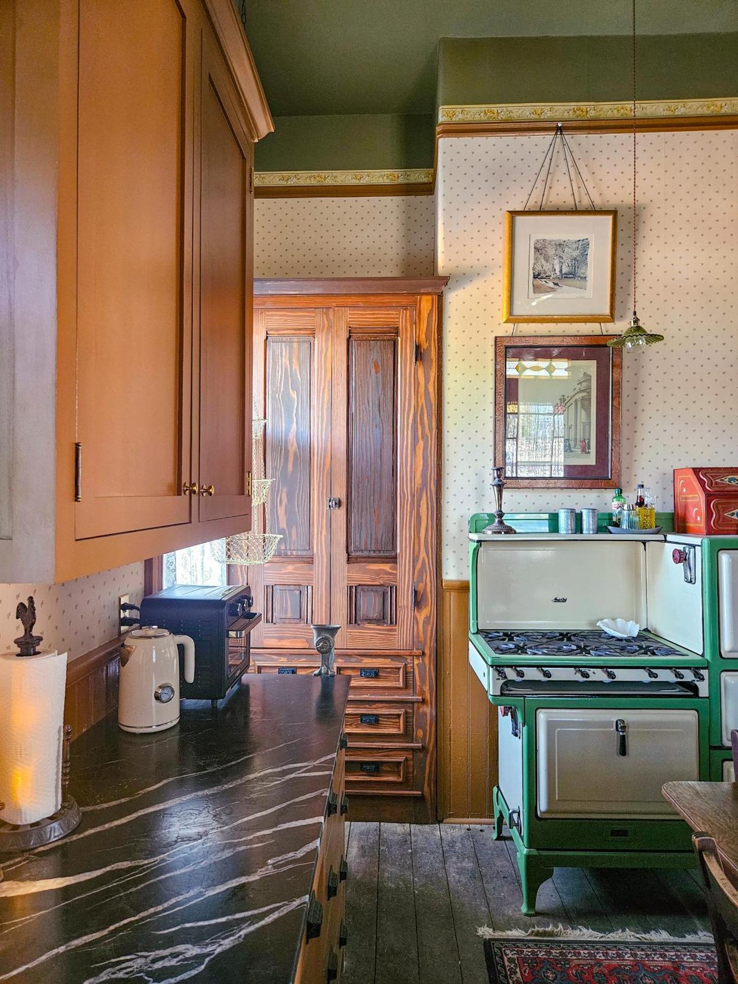 The Jd Hyde Historic Inn バイセイリア エクステリア 写真