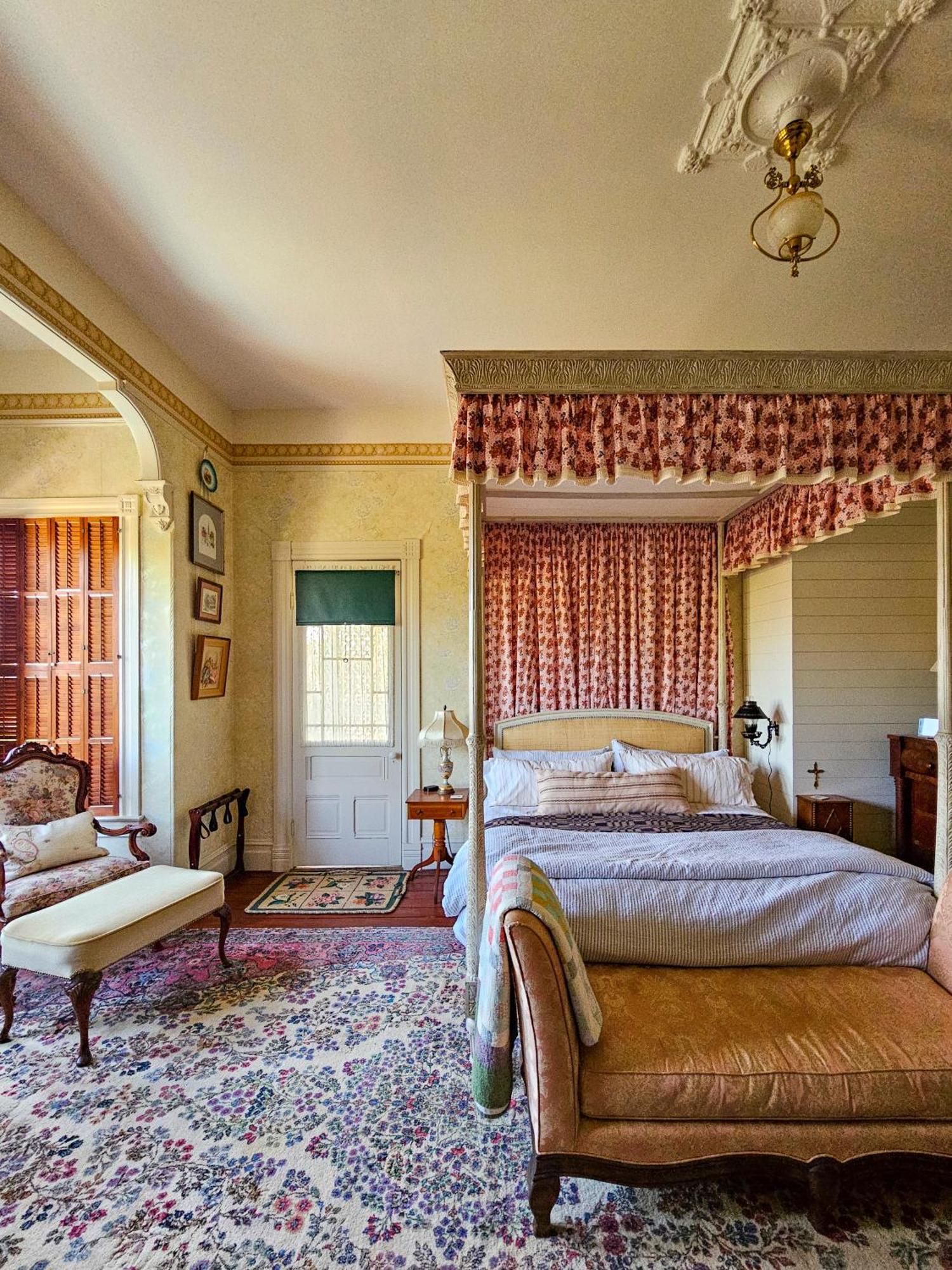 The Jd Hyde Historic Inn バイセイリア エクステリア 写真
