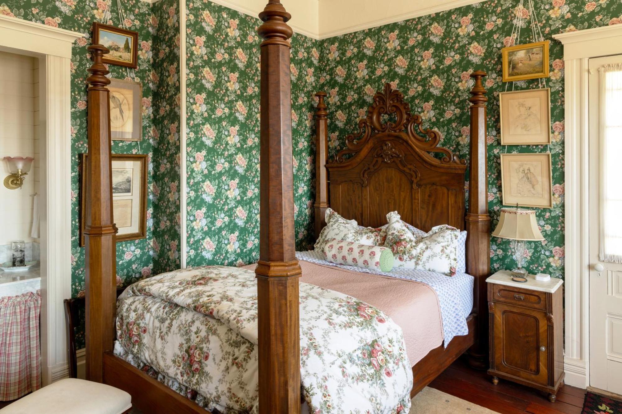 The Jd Hyde Historic Inn バイセイリア エクステリア 写真