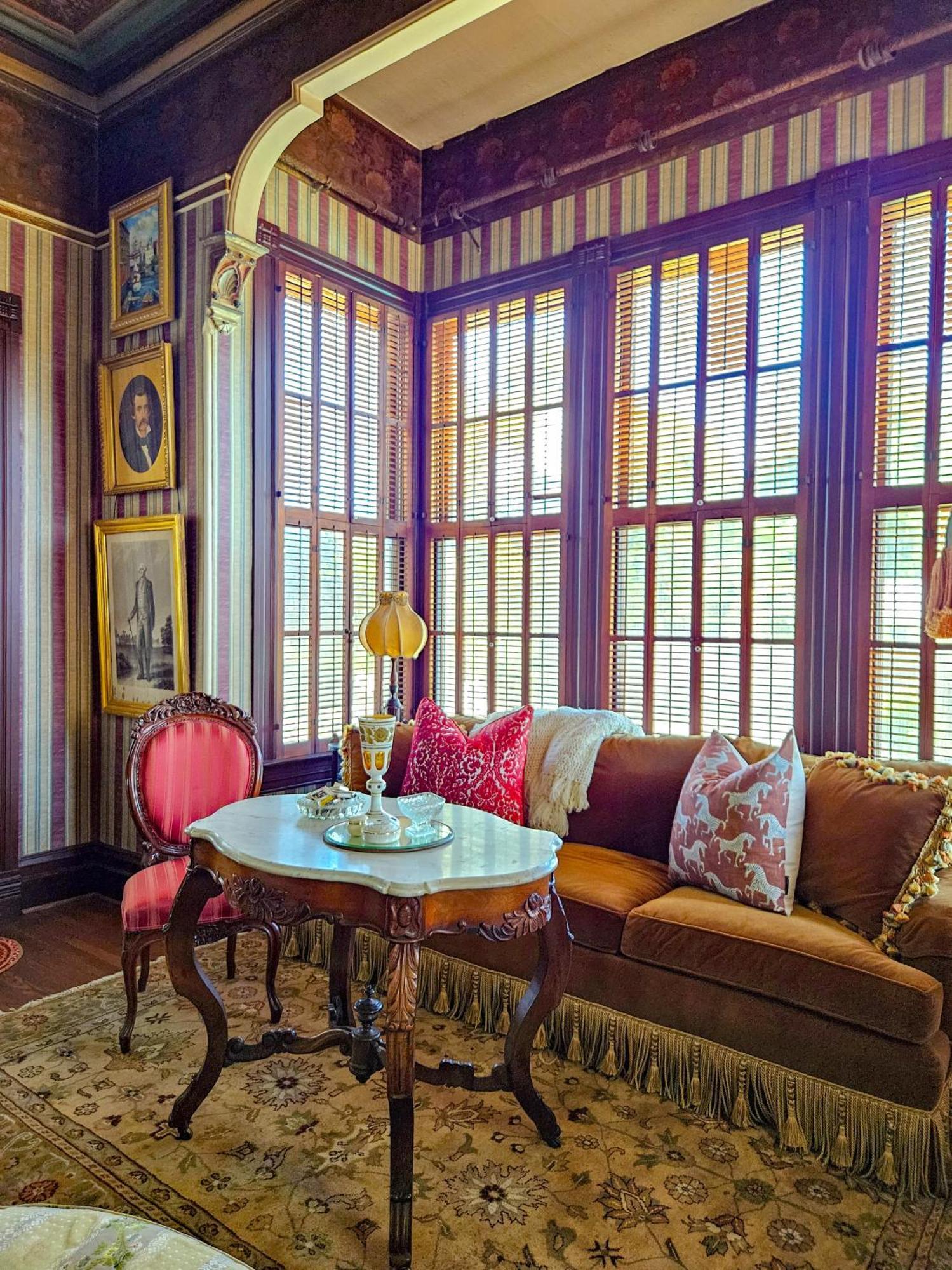 The Jd Hyde Historic Inn バイセイリア エクステリア 写真