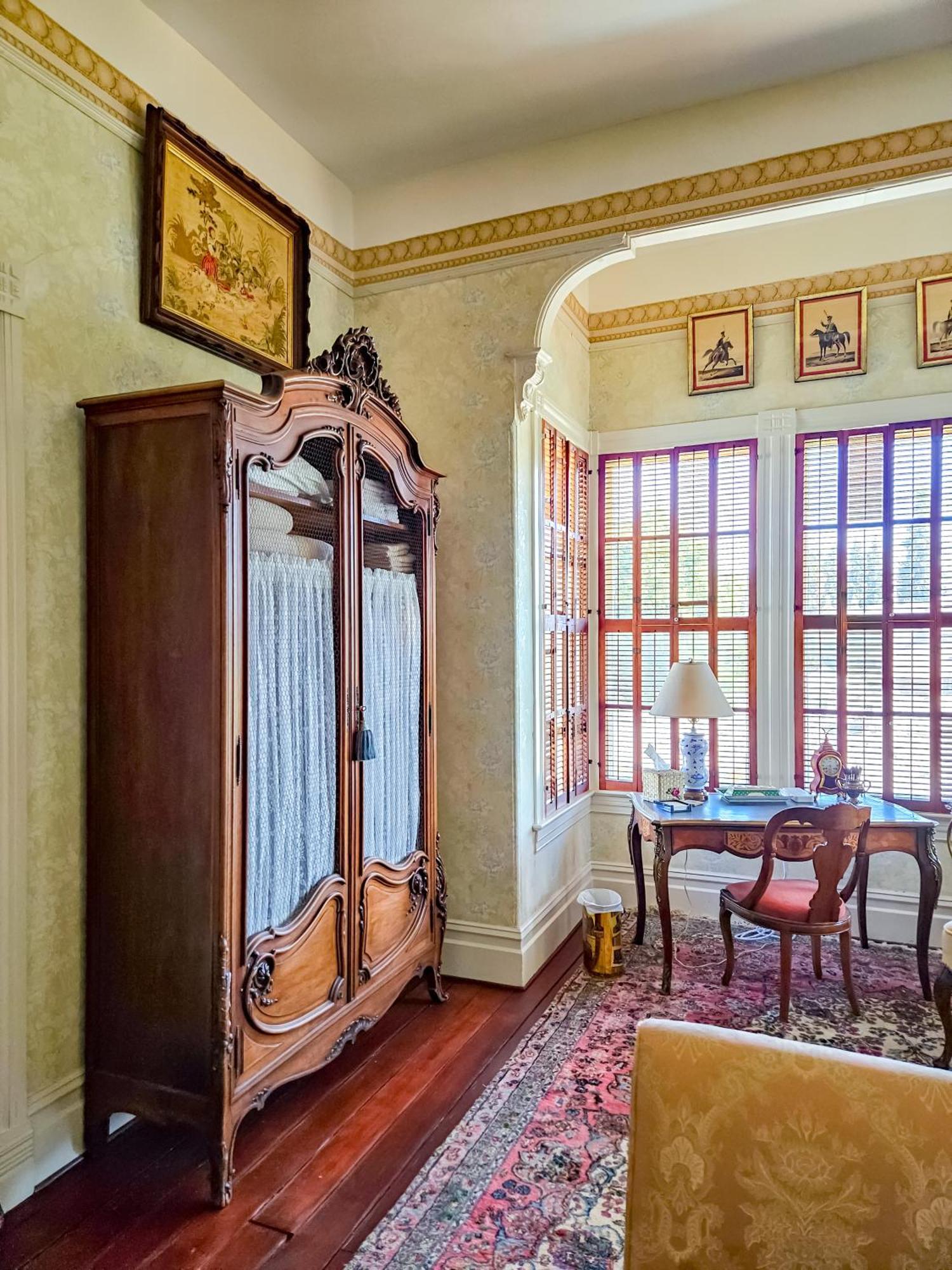 The Jd Hyde Historic Inn バイセイリア エクステリア 写真