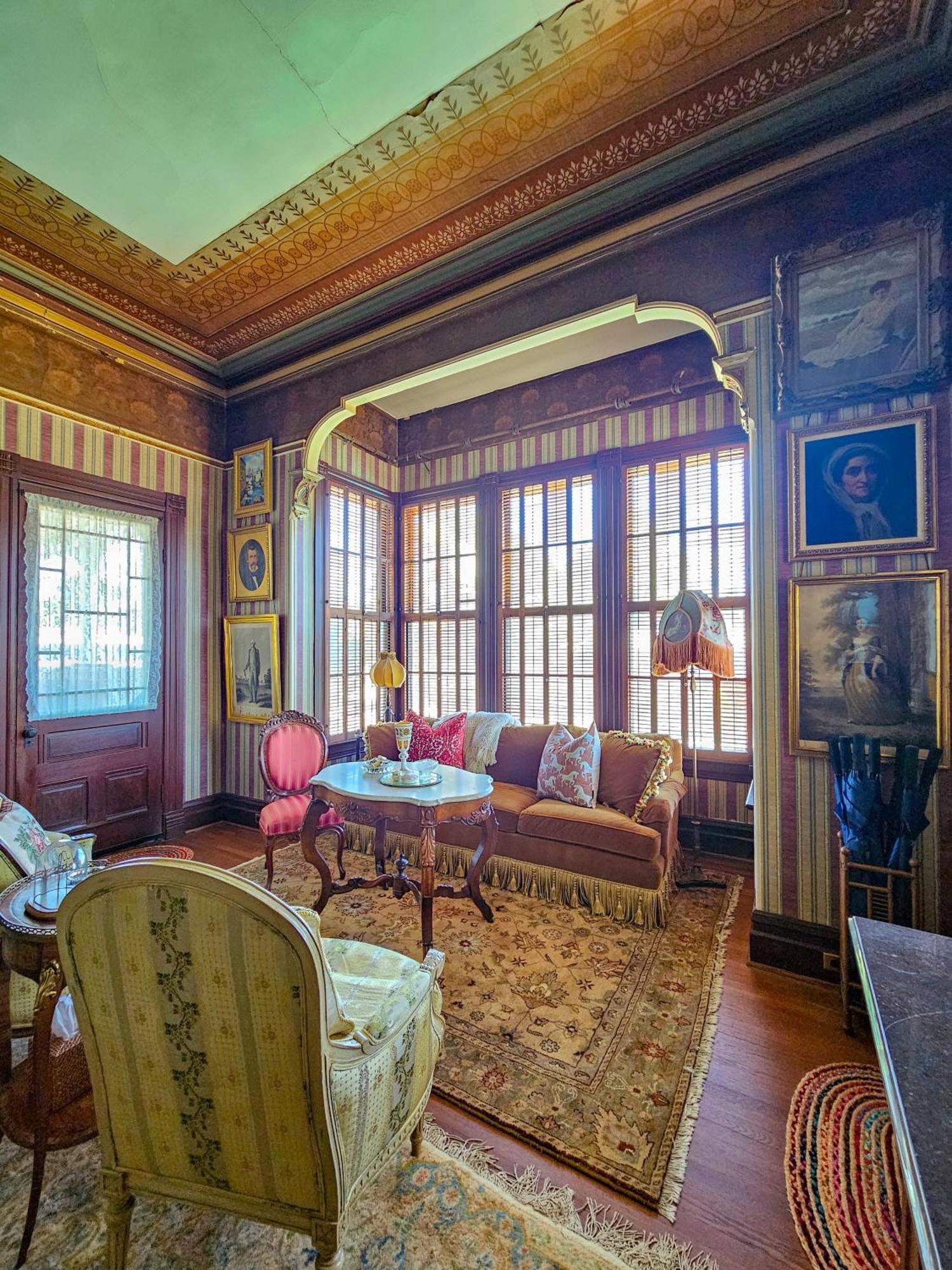 The Jd Hyde Historic Inn バイセイリア エクステリア 写真